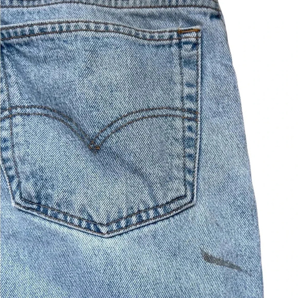 Levi’s 545 Loose Fit Jeans Light Wash | W38 L29 (measured 39x30) - Picture 4 of 9